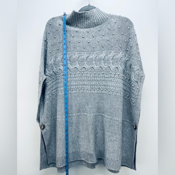 Talbots Cable knit Poncho Sweater Side Button Closure Grey Size M - Picture 4 of 9